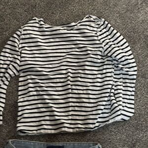 Old Navy Black and White Striped Long Sleeve Tee